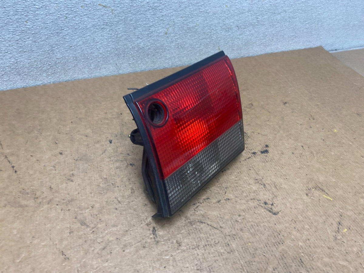 1994 to 1998 Saab 900 & Turbo Right Passenger RH Side Inner Tail Light S7406 DW2