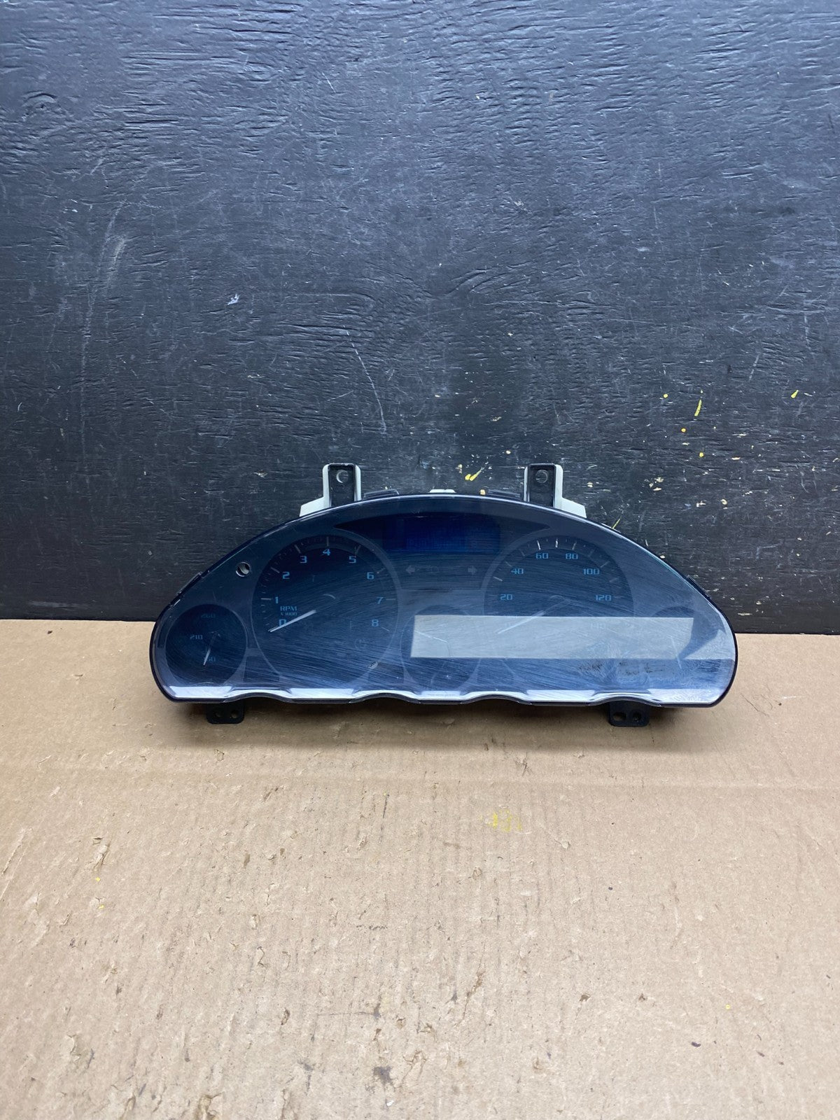 2008 to 2012 Buick Enclave Instrument Gauge Cluster Speedometer T4841 DG0