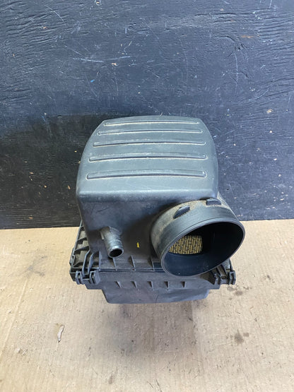 2011 to 2021 Dodge Durango 3.6L Air Filter Cleaner Box OEM Q5839 DG1