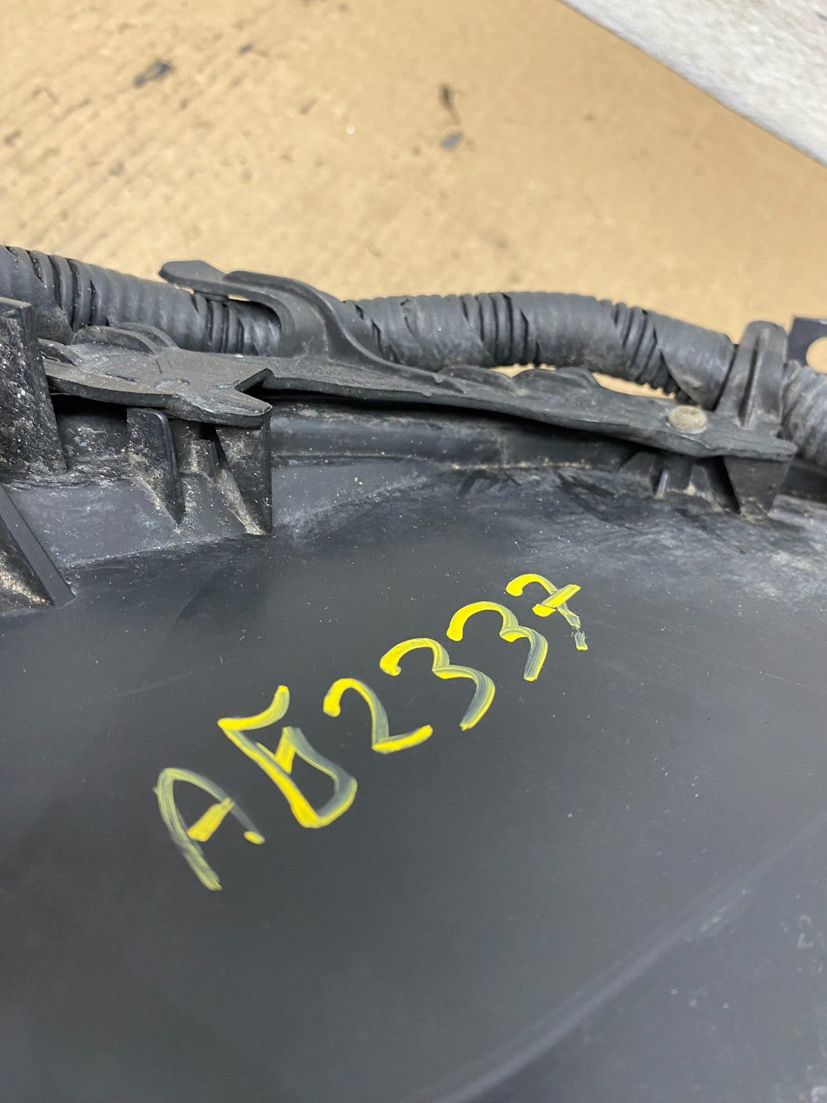 Sedan 2010 2011 2012 Nissan Altima Left Driver Side Headlight AG2337 DW11