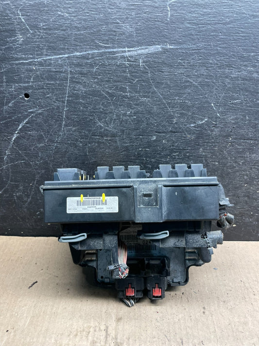 2005 2006 Jeep Grand Cherokee Fuse Box Multi-Function Relay Module T7457 DG0
