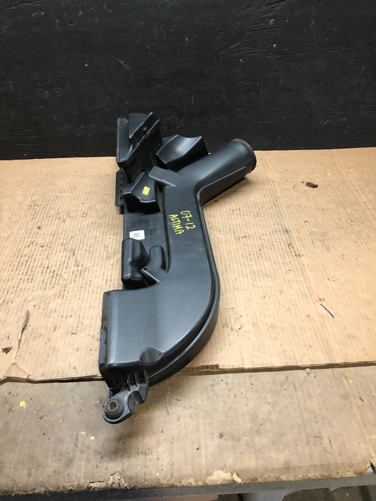 2007 to 2013 Nissan Altima 2.5L Air Duct Tube Resonator 16554-JA000 OEM F6946 DG6