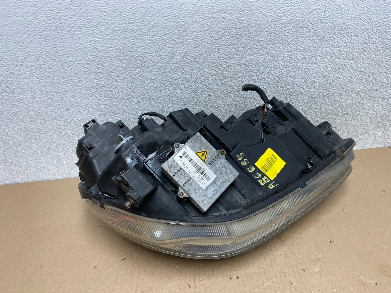 Xenon HID 2003 to 2006 Mercedes S-Class Left Driver LH Headlight AG6688 DW7