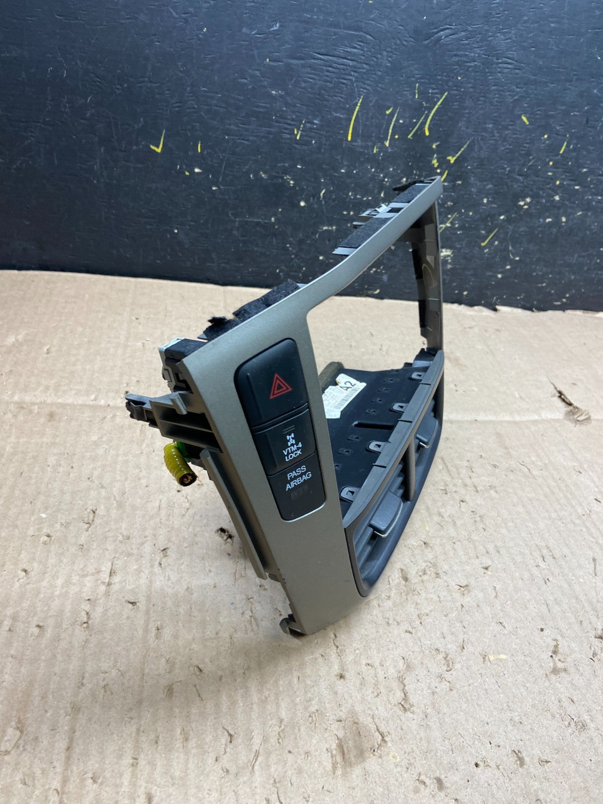 2006-2008 Honda Pilot Center Dash Radio Screen Display Trim Bezel Y5309 DG1