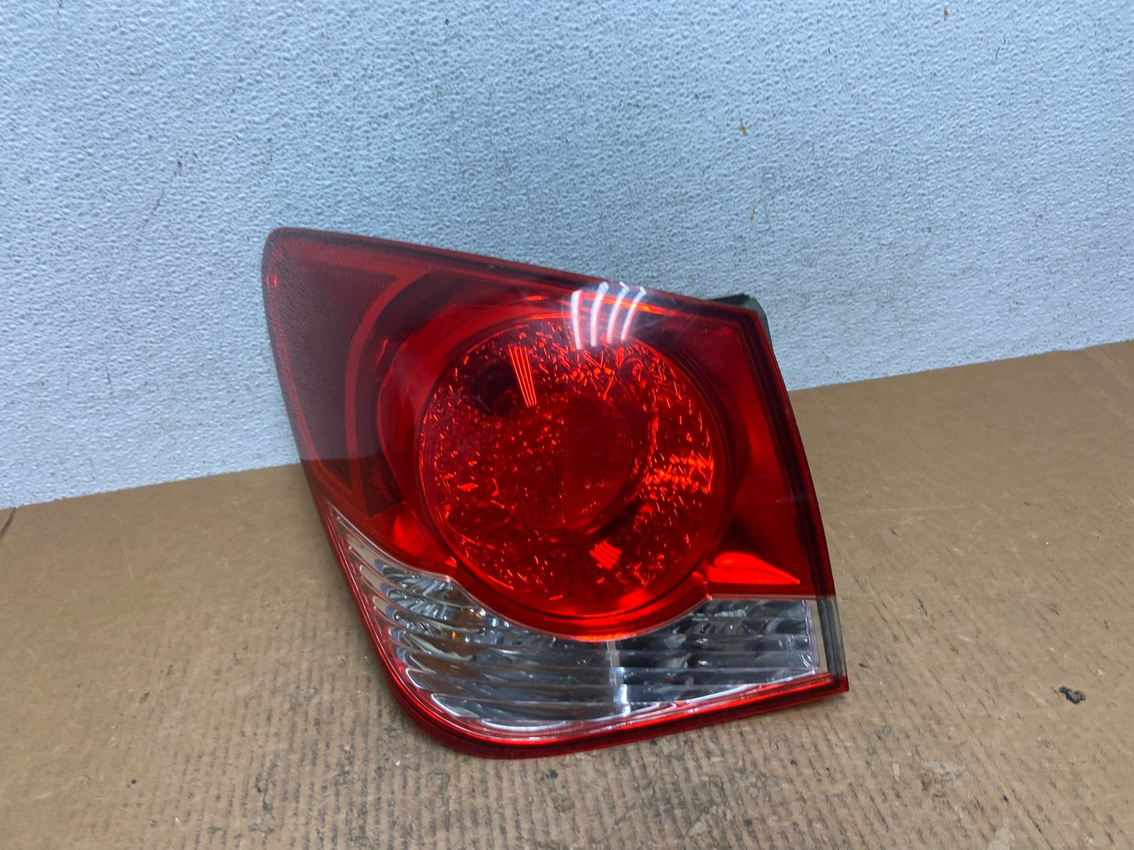 2011 2012 2013 2014 Chevrolet Cruze Left Driver LH Side Tail Light AE1646 LK0