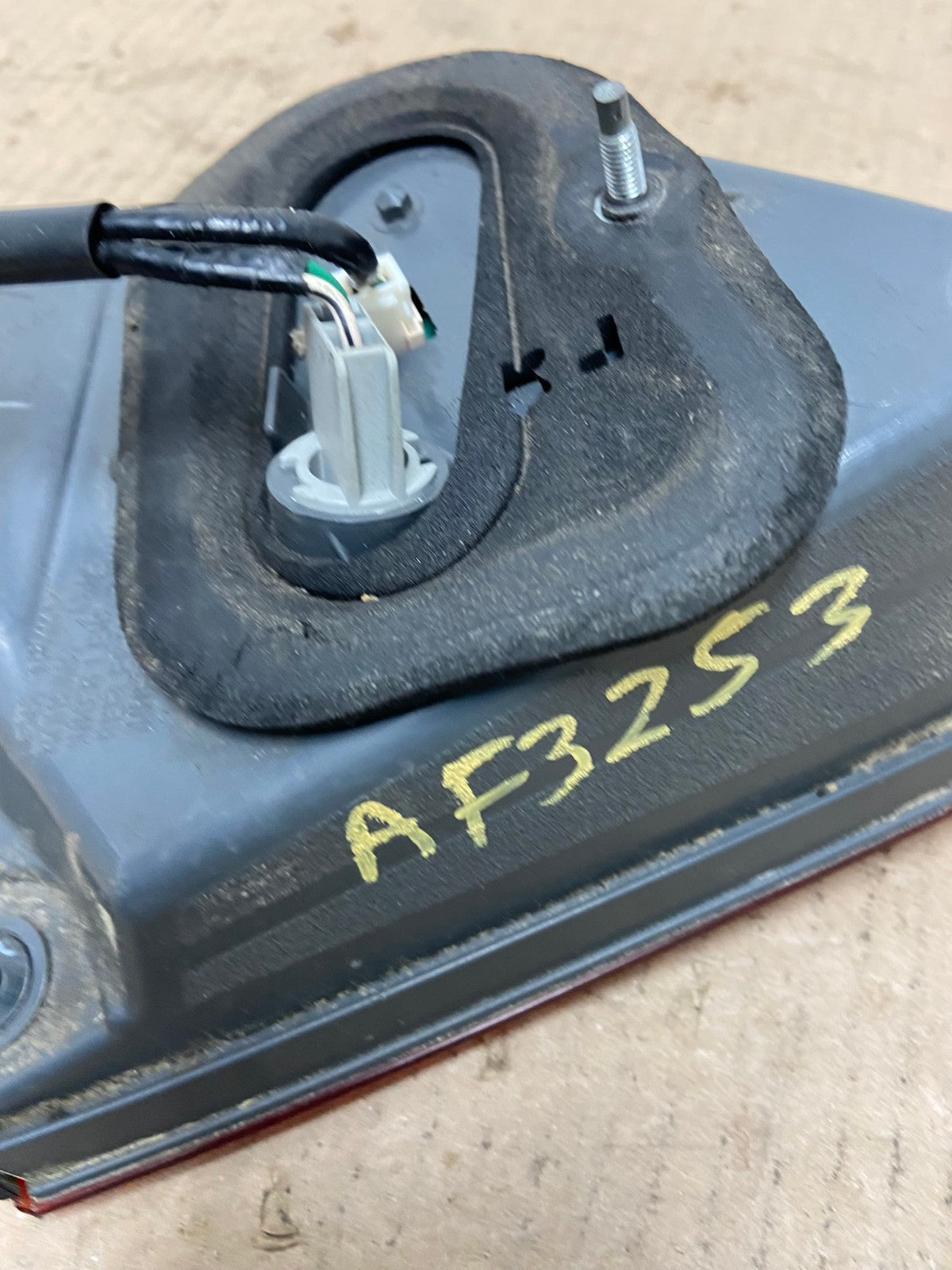 2006-2011 Lexus GS350 GS430 GS450H Right Passenger Inner Tail Light AF3253 LK6