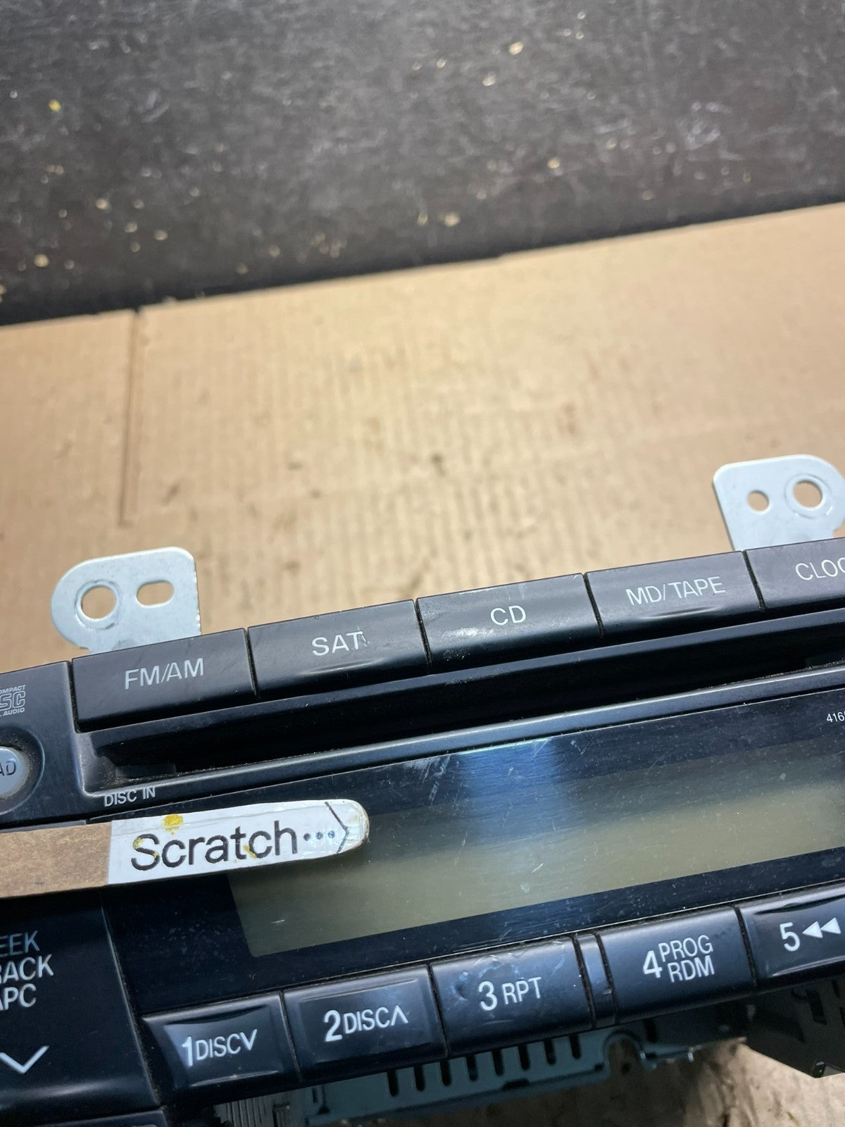 2006 Mazda MPV Stereo AM/FM Radio CD PLAYER OEM V8847 DG1