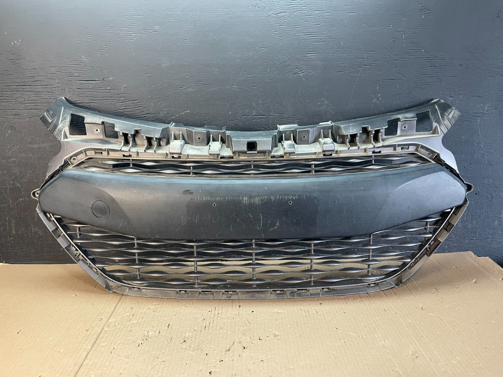 2011-2015 Hyundai Sonata Hybrid Front Upper Grill Grille AD8745 DG0