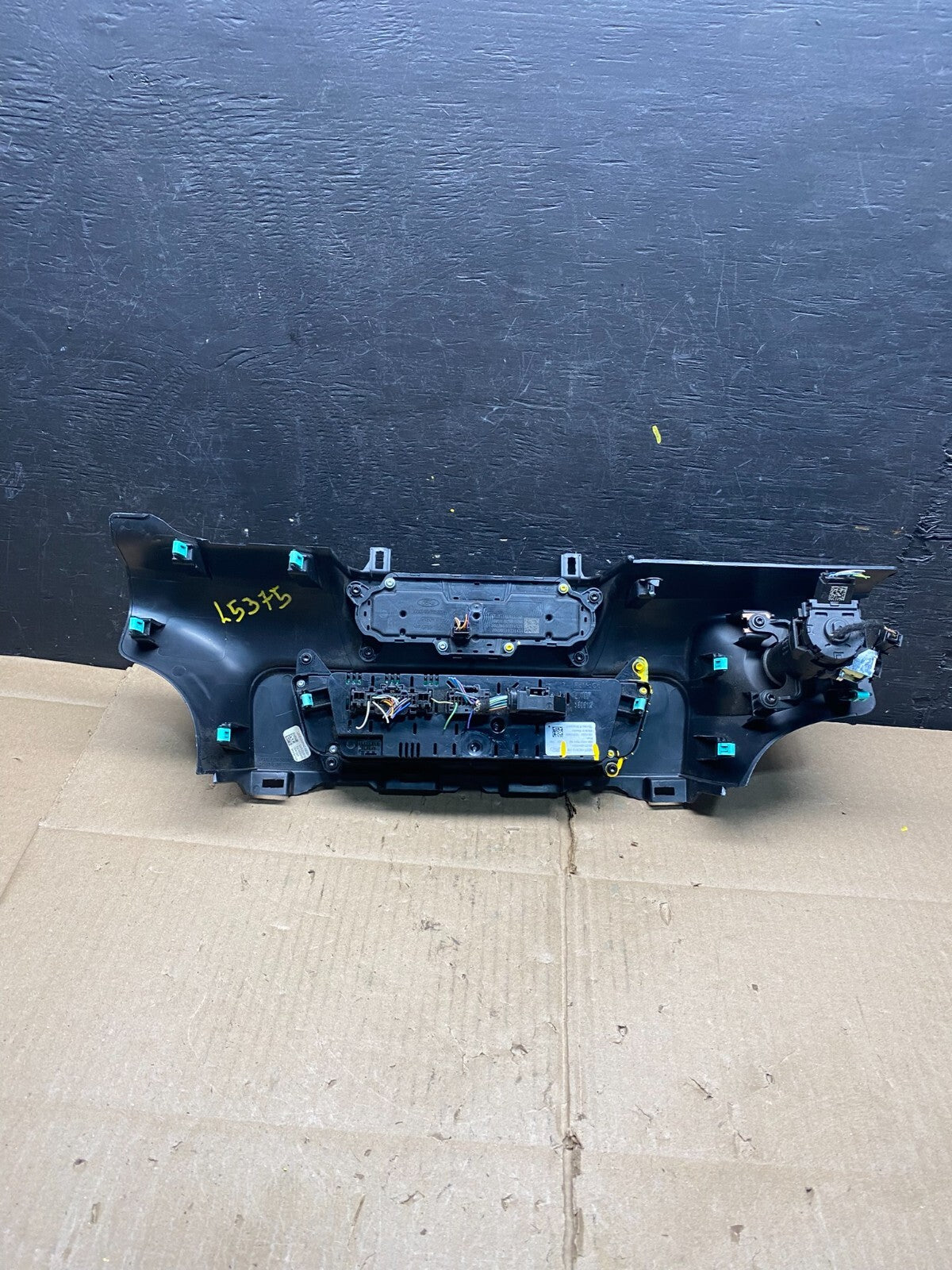 2020 to 2023 Ford Explorer Radio Climate Control Panel Trim L5375 PS4