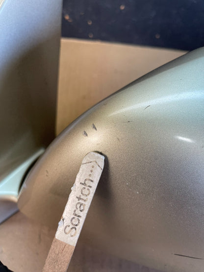 2001-2007 Toyota Highlander Left Driver LH Side View Door Mirror AD5566 DW7