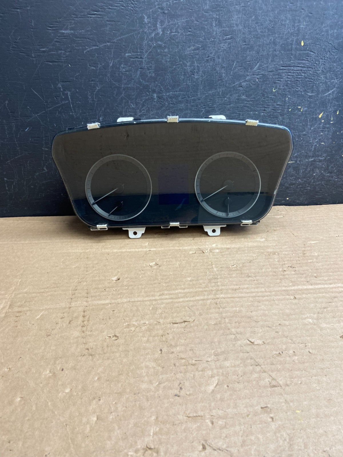 2016 to 2017 Hyundai Sonata Speedometer Cluster Gauge AF2552 DG0