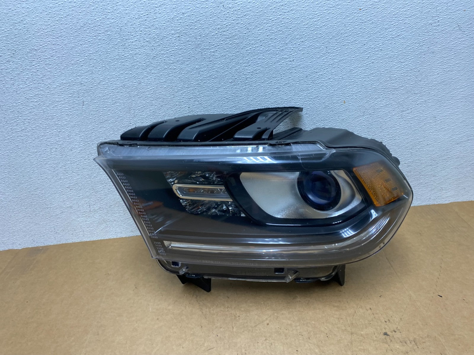 2014 to 2020 Dodge Durango Left Driver LH Side Halogen Headlight DEPO AE3059 DW0
