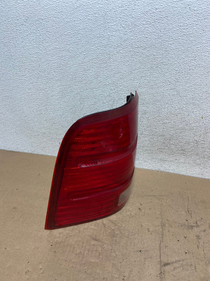 2002 to 2005 Ford Explorer Left Driver Lh Side Tail light DEPO AG5517 LK2