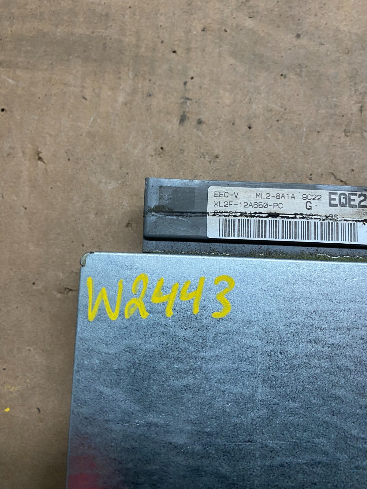 1999 2000 2001 Ford Explorer Engine Control Unit ECU Computer Module W2443 DG4