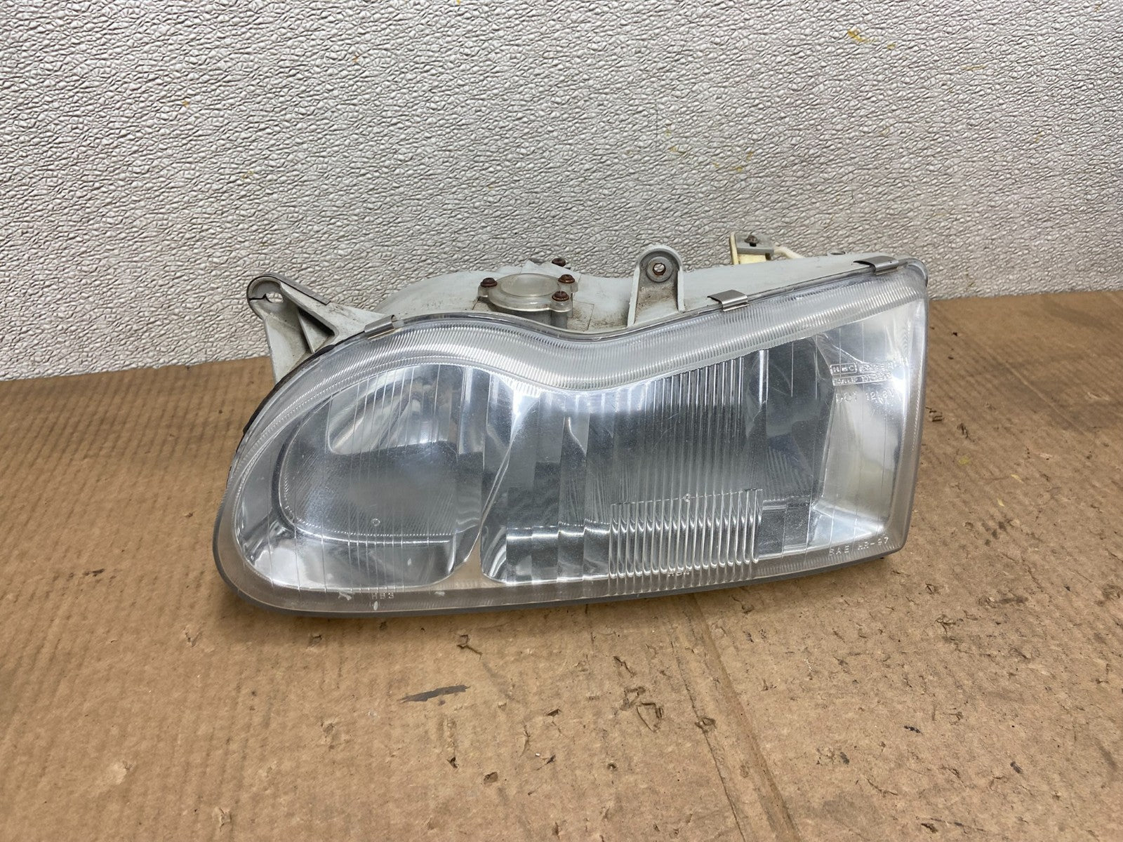 1997 to 1998 Hyundai Sonata Left Driver LH Side Headlight Halogen Oem AA6654 DG0