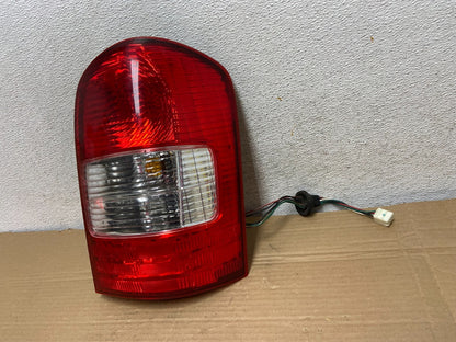 2000 2001 Mazda Mpv Right Passenger RH Side Tail Light AG8910 DW2