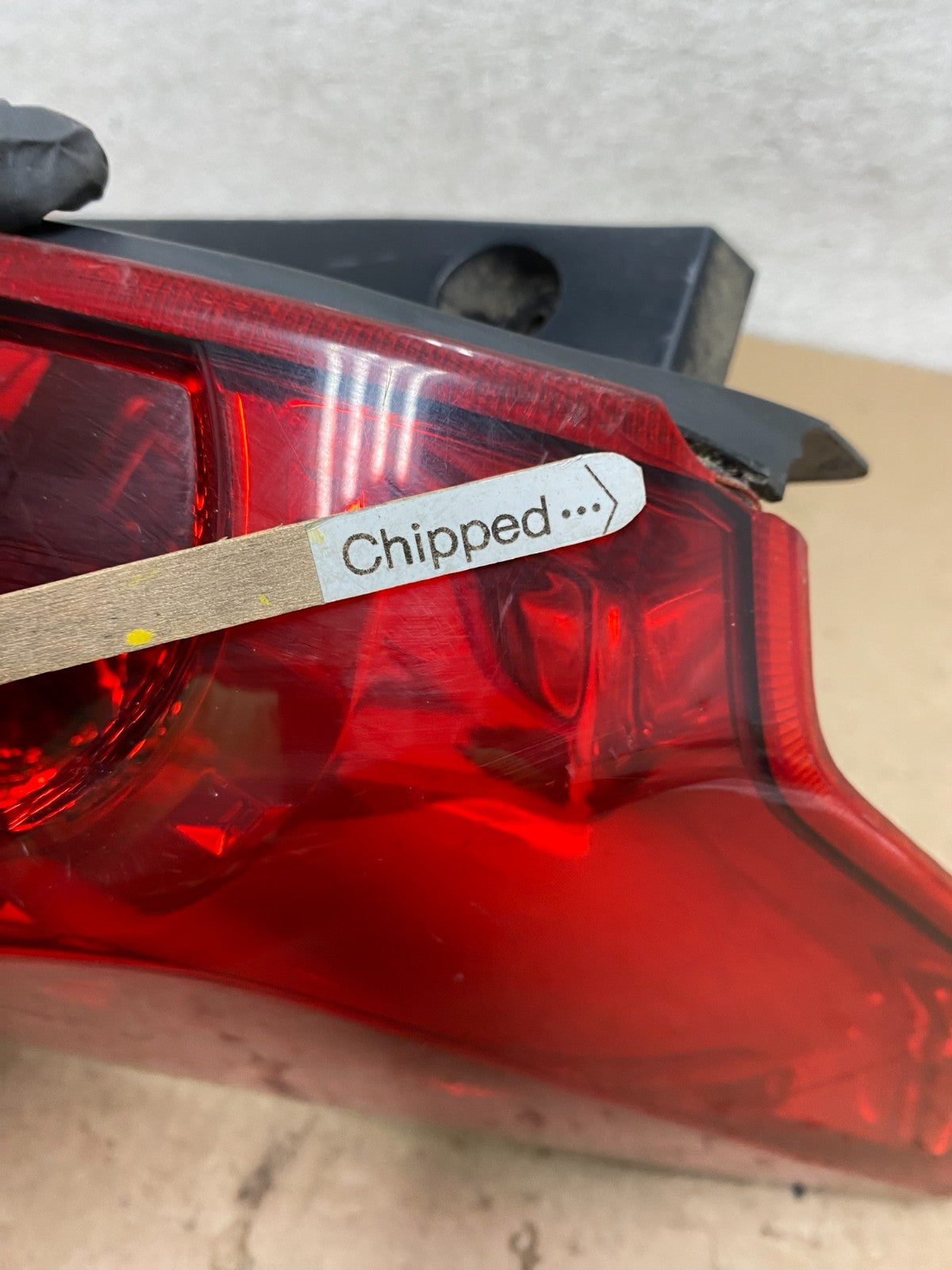 2004 to 2009 Nissan Quest Right Passenger RH Side Tail Light AG4419 DW5
