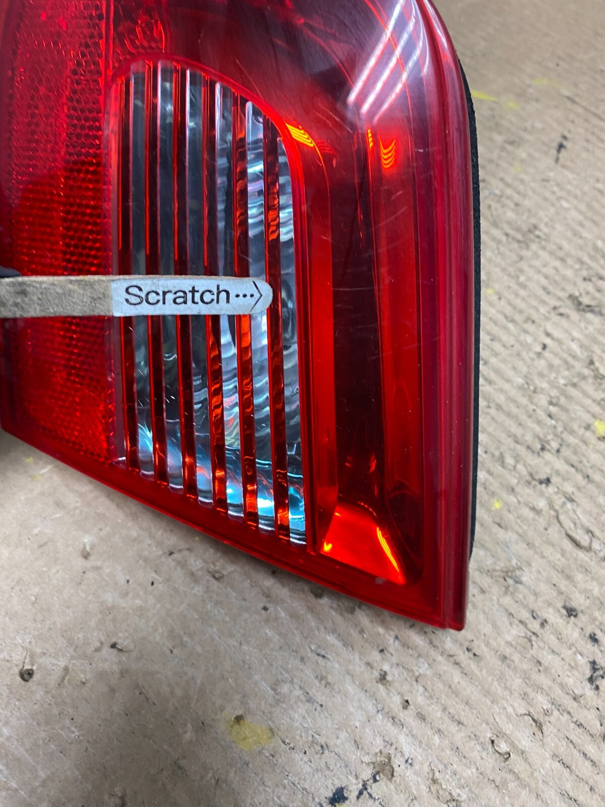 2007 2008 2009 2011 Volkswagen Eos Right Passenger Rh Tail Light inner O1942 DG3