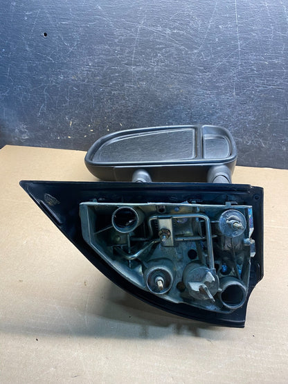 1999 to 2007 Ford F250 F350 F550 Duty Right Passenger RH Side Mirror ah9746 DG4