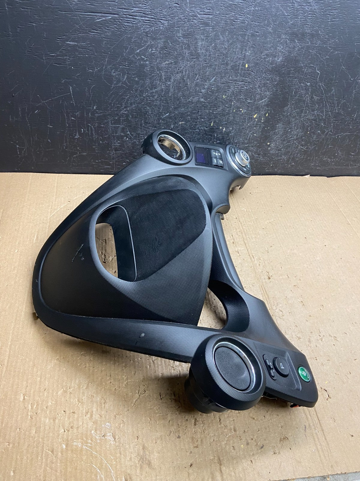 2010-2014 Honda Insight Speedometer Instrument Cluster Dash Trim ae4507 DG1