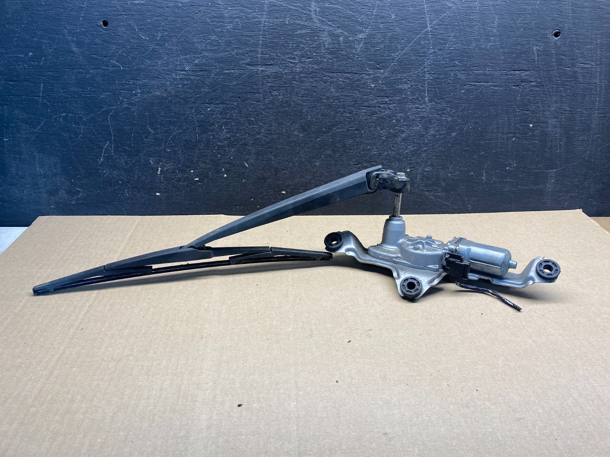 2010 to 2013 Mazda 3 Windshield Rear Wiper Motor AG9630 DG1
