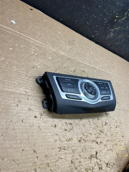 2009-2014 Nissan Murano AM FM Radio CD Control Panel w2067 DG1