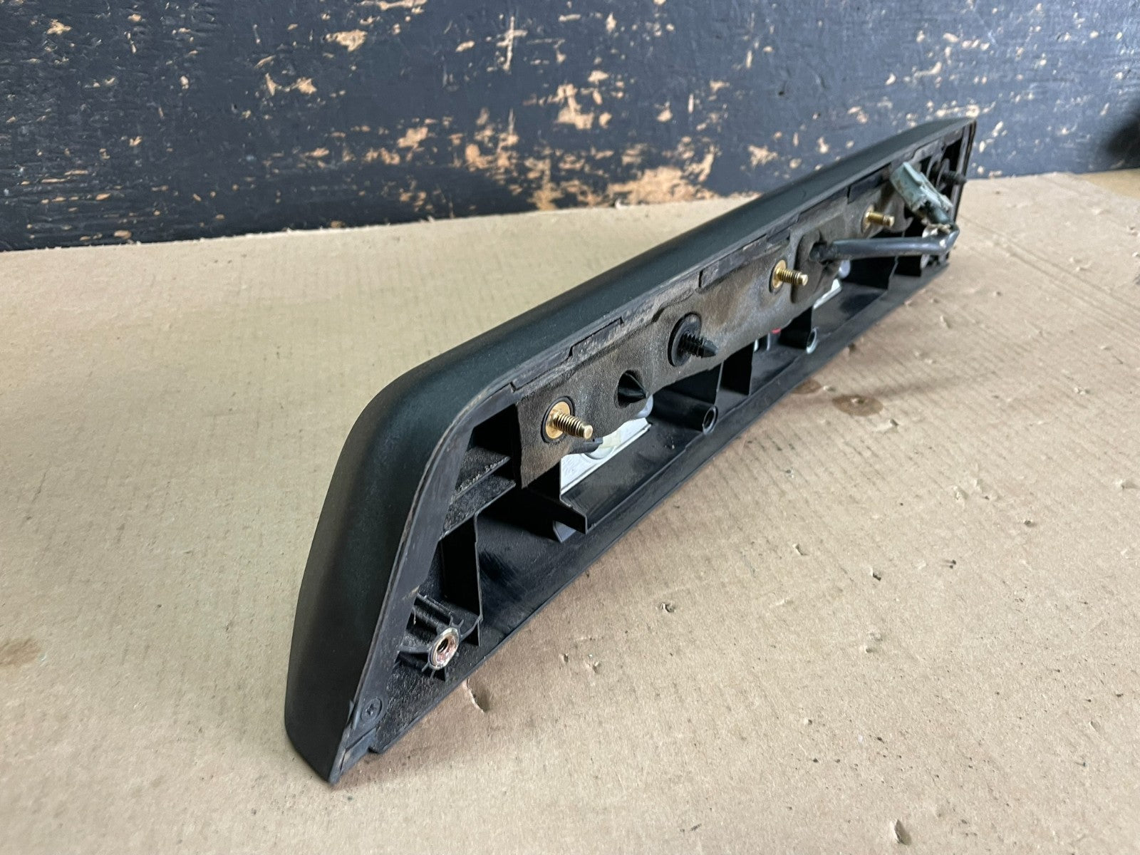 2000-2005 Land Rover Discovery Tailgate Back Door Handle CXB000456 AA1962 DG5