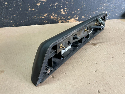 2000-2005 Land Rover Discovery Tailgate Back Door Handle CXB000456 AA1962 DG5