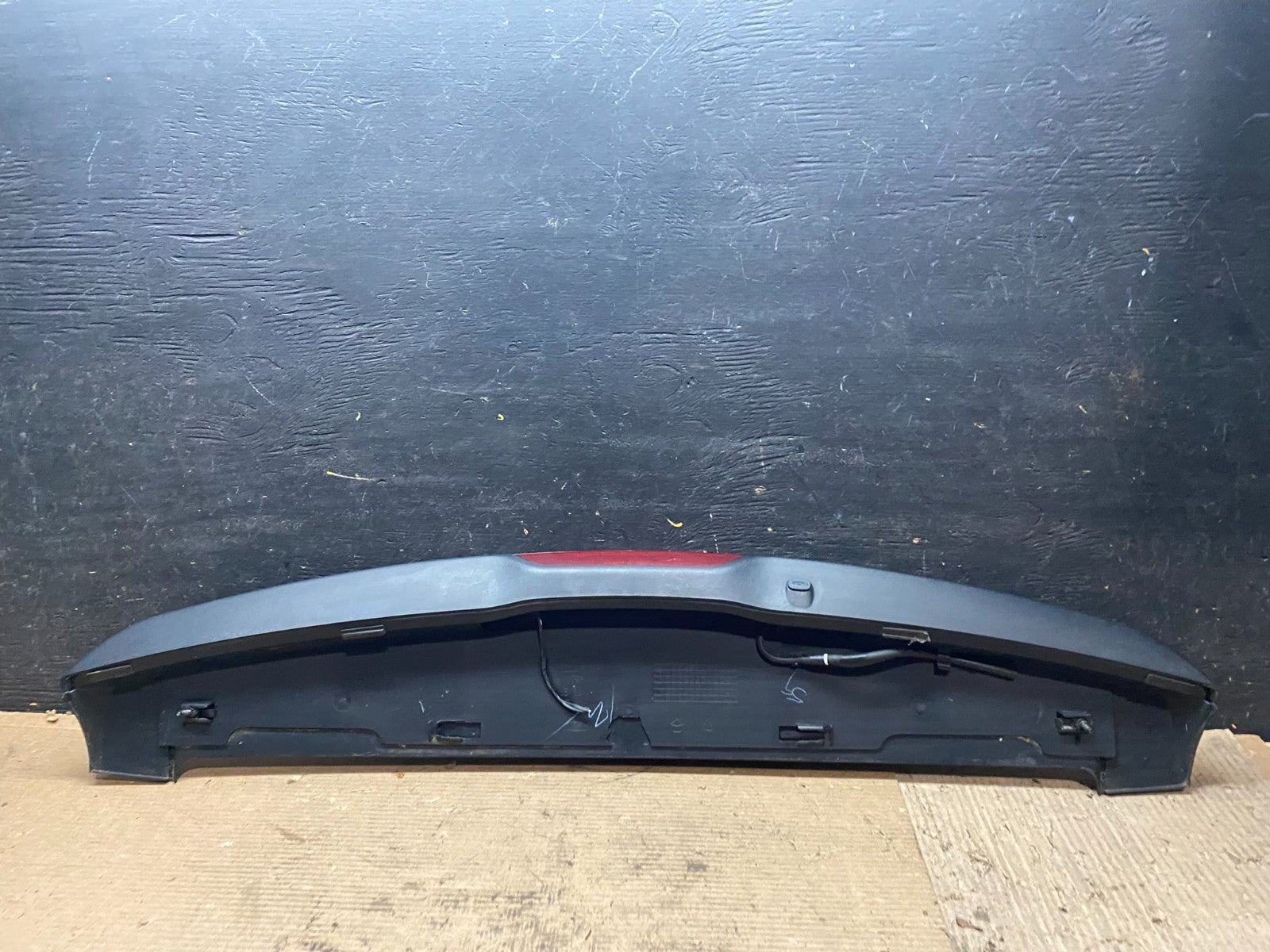 2007 to 2010 Jeep Compass Spoiler 3RD Third Break Light Rear OEM V9522 DG5