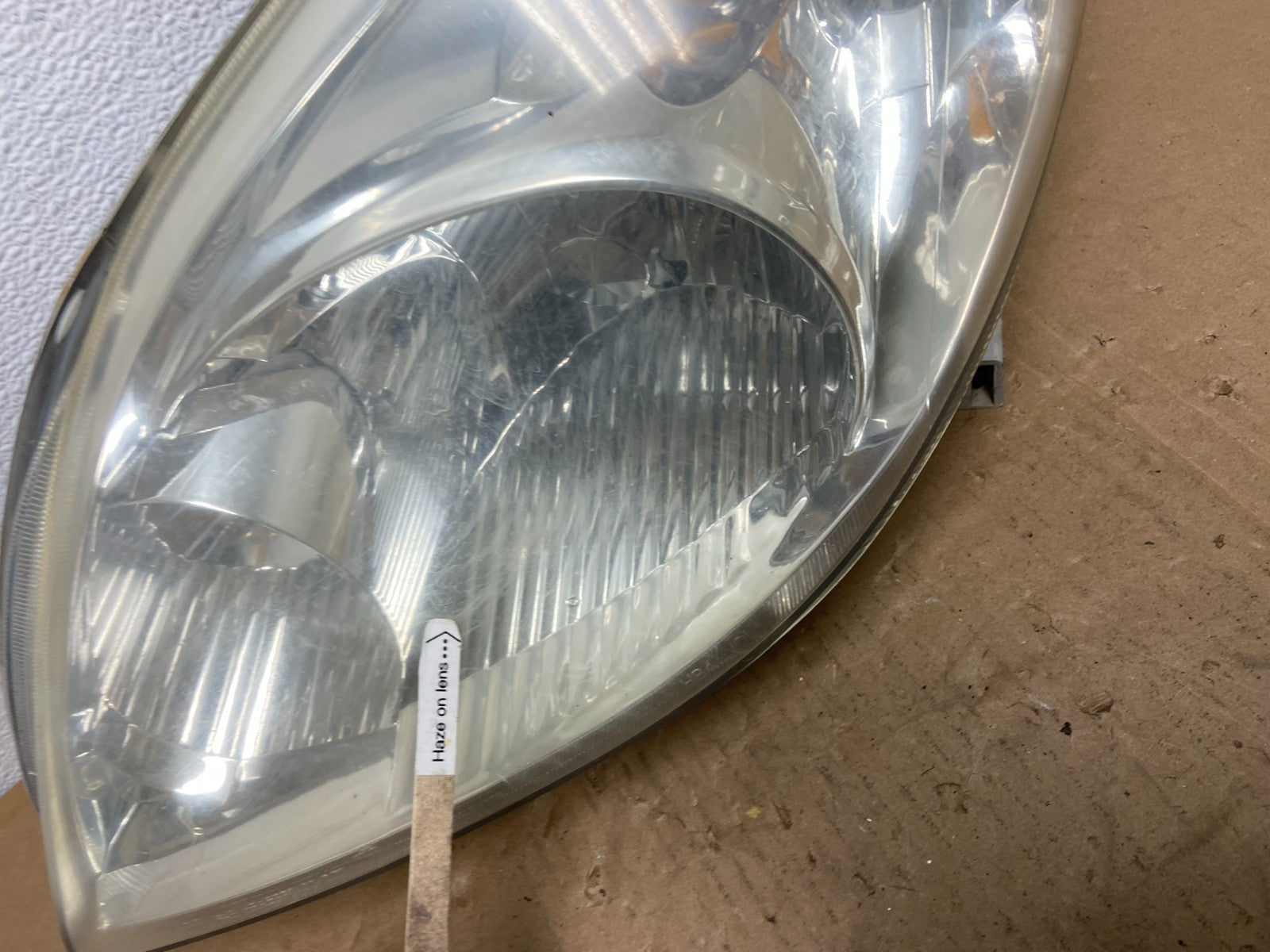 2003 to 2008 Toyota Matrix Left Driver Halogen Headlight Oem AB6547 DW5
