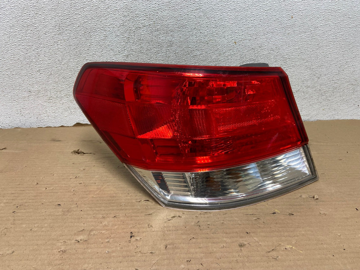 2010 to 2014 Subaru Legacy Left Driver LH Side Tail Light AG8197 LK0