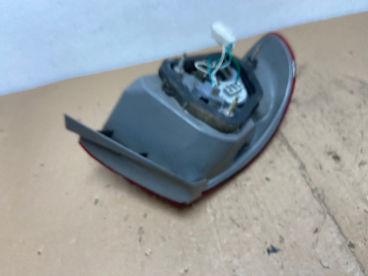 1998 1999 2000 Toyota Corolla Right Passenger Side Tail light AC7329 LK4