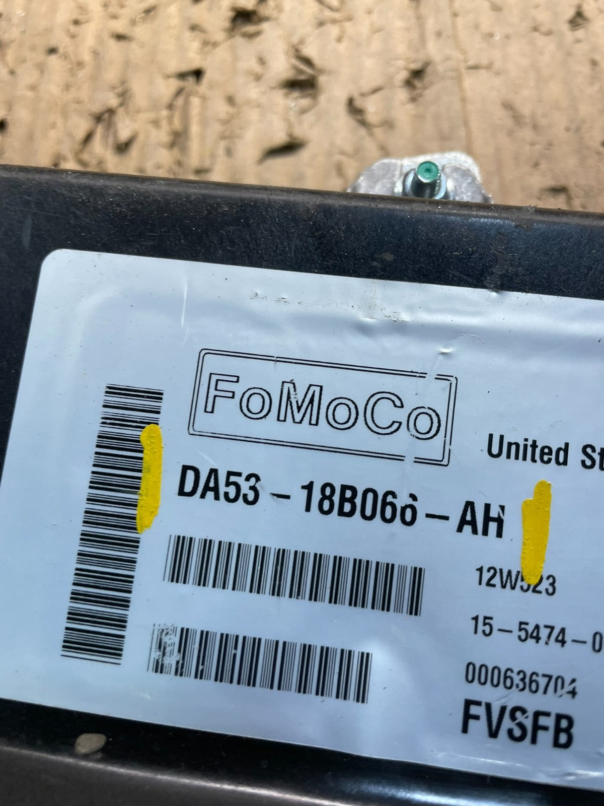 2013 to 2016 Lincoln MKS OEM Engine Computer Module Control ECU X4594 DG3