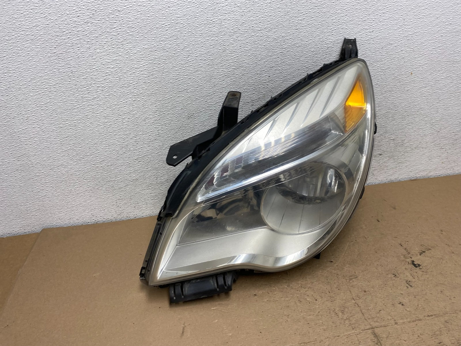 2010-2015 Chevrolet Equinox Halogen Headlight Left Driver LH Side AF4903 DW2
