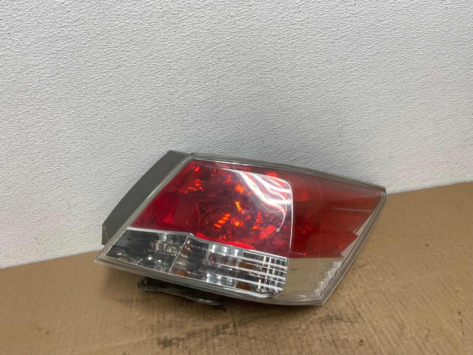 2008 to 2012 Honda Accord Sedan Tail light Right Passenger RH Side AB8288 LK0