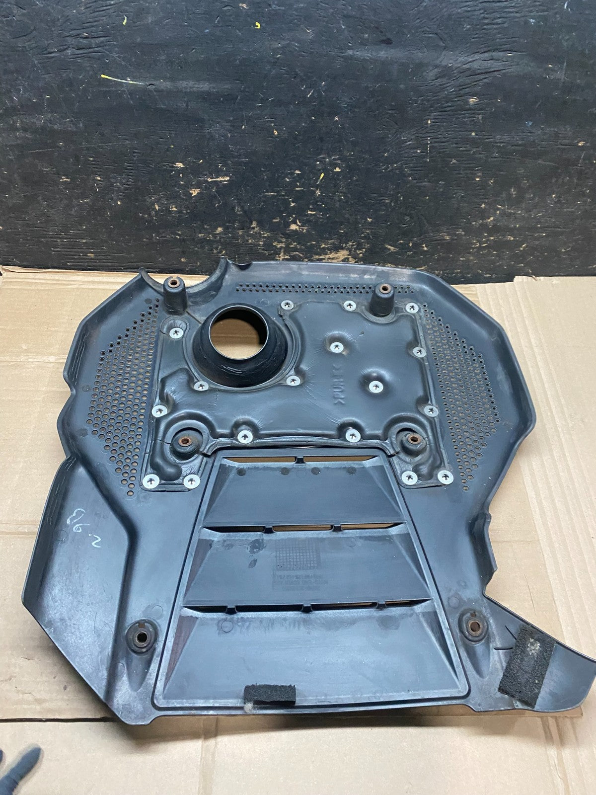 2006 to 2008 Hyundai Sonata V6 Engine Motor Shield Cover OEM V2650 DG4