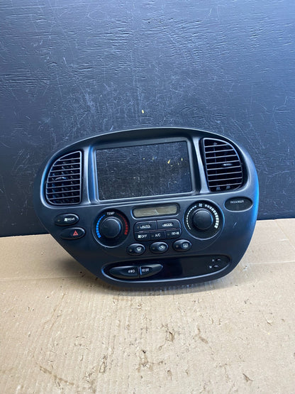 2001 to 2004 Toyota Sequoia AC Temp Heater Climate Control Bezel AC9118 DG0