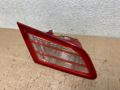 2003 - 2004 Infiniti G35 Left Driver Lh Side Inner Tail Light Oem I8573 DG1