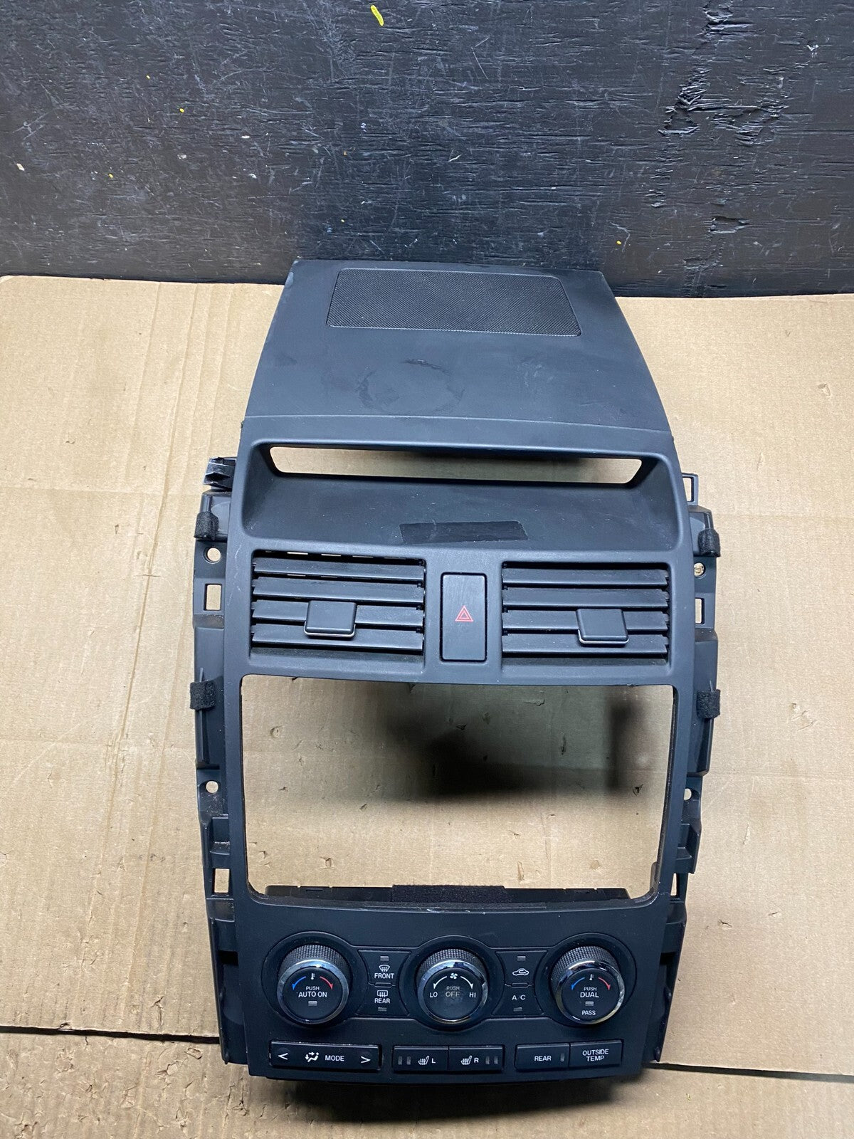 2010 - 2015 Mazda CX-9 Radio Dash Trim Bezel W/Vent AC Climate Control i5198 DG10