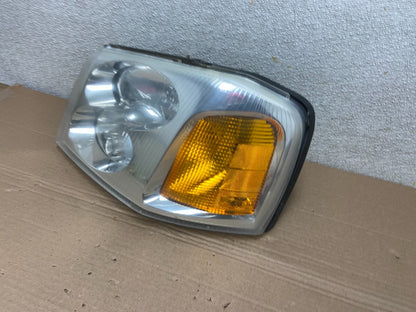 2002 to 2009 Gmc Envoy Left Driver Lh Side Headlight Halogen Oem AB1003 DW1