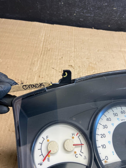 2006 Dodge Durango Speedometer Instrument Cluster Gauge AE1895 DG5