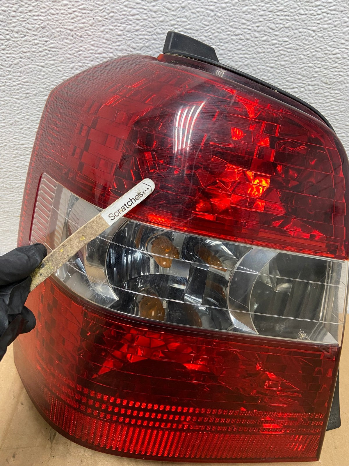 2004-2007 Toyota Highlander Left Driver LH Side Tail Light AD1225 LK3