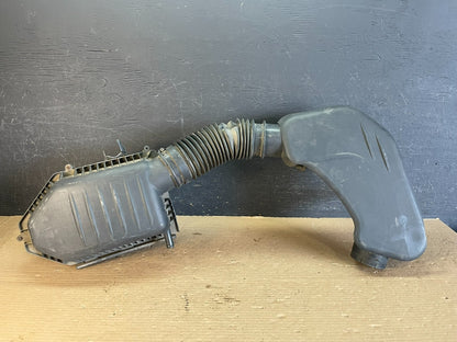 2011 to 2018 Chrysler 300 3.6L Air Intake Duct Tube Cleaner AF3510 DW0