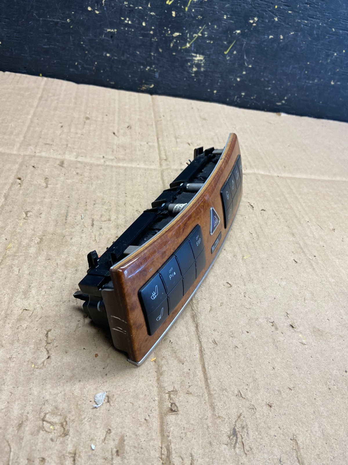 2005-2009 Mercedes W209 CLK350 CLK550 Door Lock ESP Hazard Control aa7997 DG1