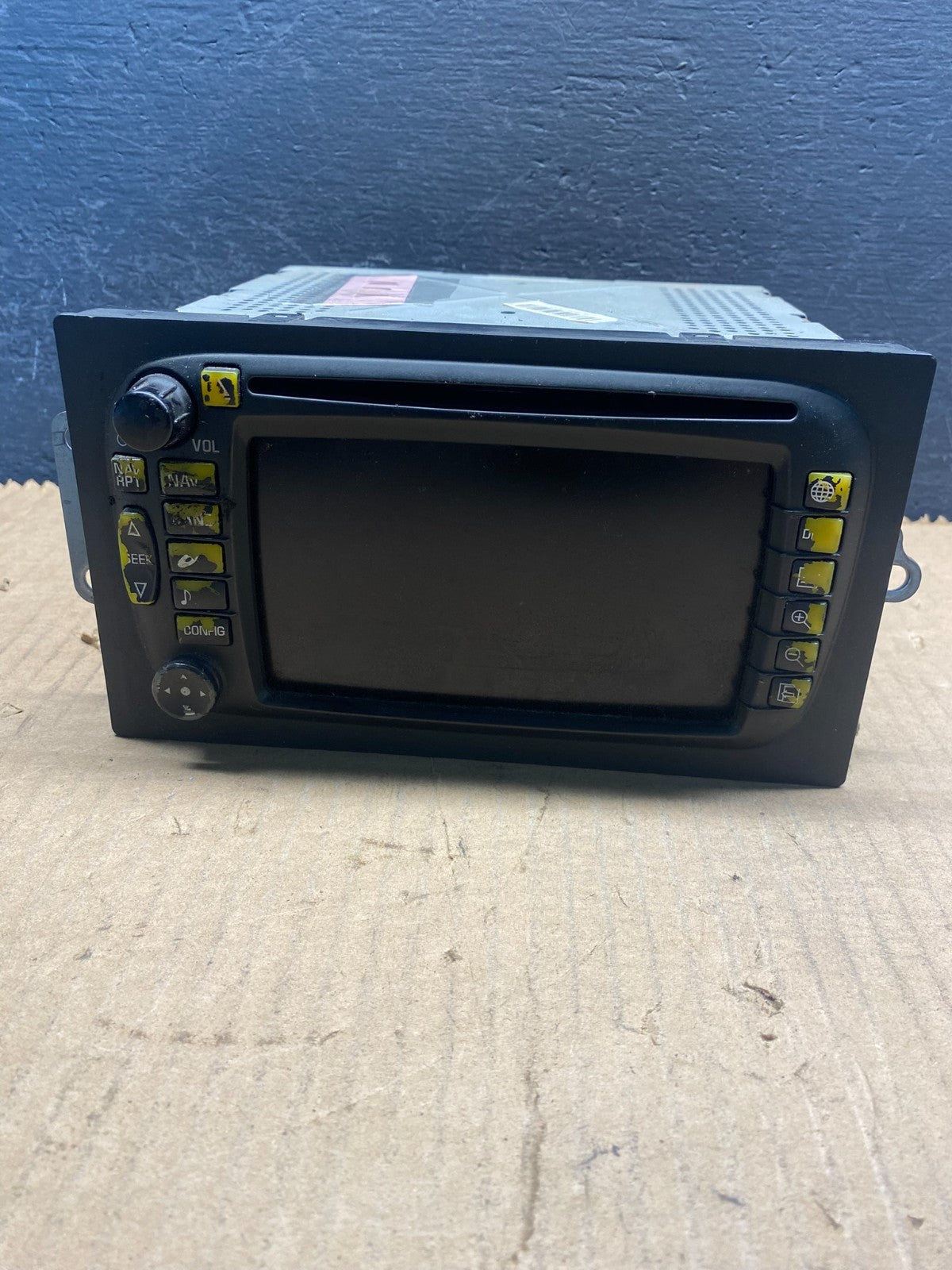 2003-2004 Cadillac Escalade Radio CD DVD GPS Navigation Screen Display AC7904 DG0