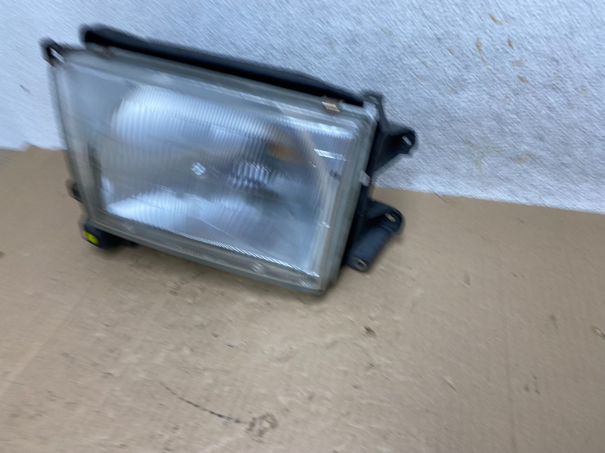 1996 to 1998 Toyota 4Runner Halogen Left Driver LH Headlight AI1233 DW1
