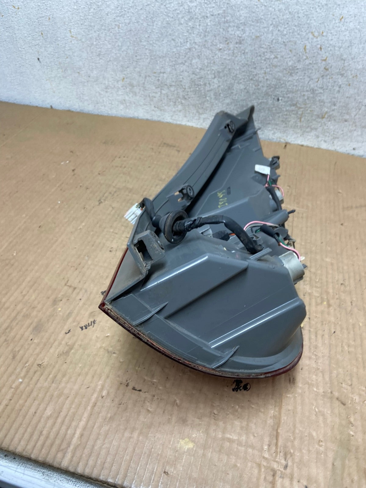2009-2012 Hyundai Elantra Touring Wagon Left Driver LH Tail Light AI8048 LK7