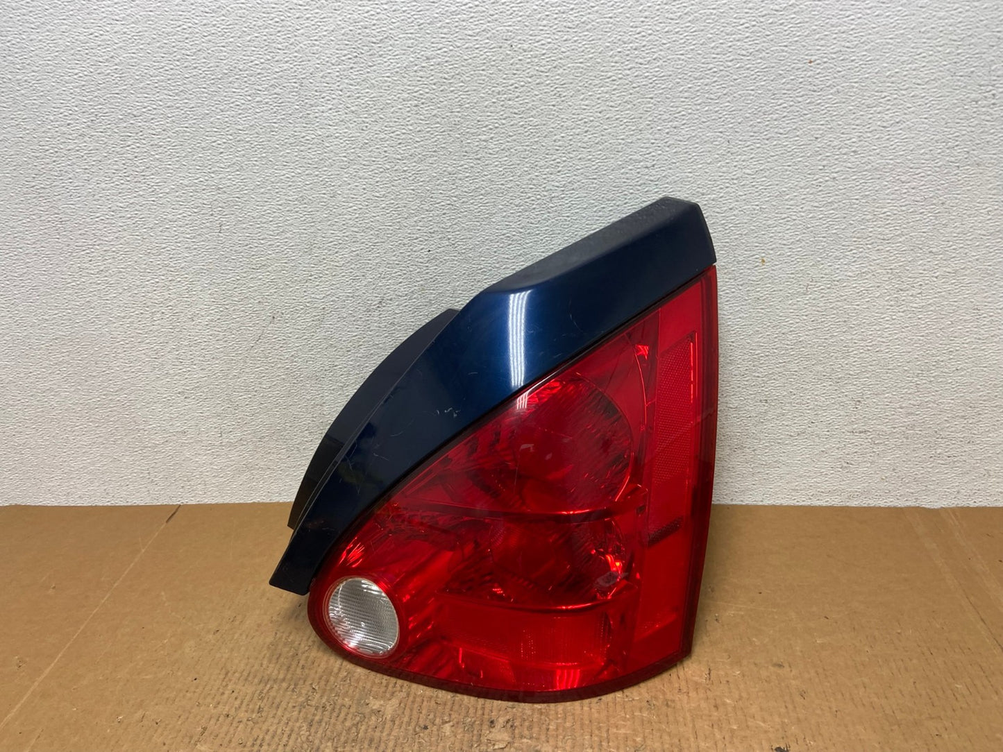 2004 2005 2006 2007 2008 Nissan Maxima Right Passenger Tail Light AE2771 LK0