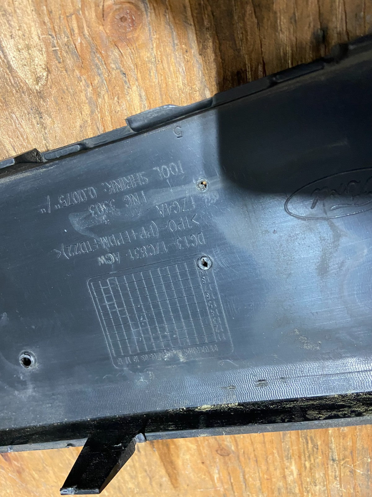 2013 to 2019 Ford Taurus Front Lower Bumper Cover AA926610