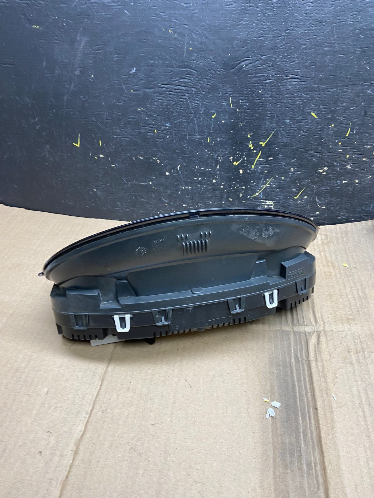 2011 Ford Edge Gauge Speedometer Cluster OEM X1693 DG3
